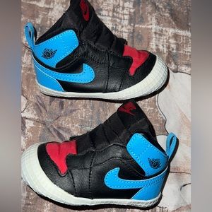 Jordan Crib Bootie - NO BOX good condition red white blue 4c